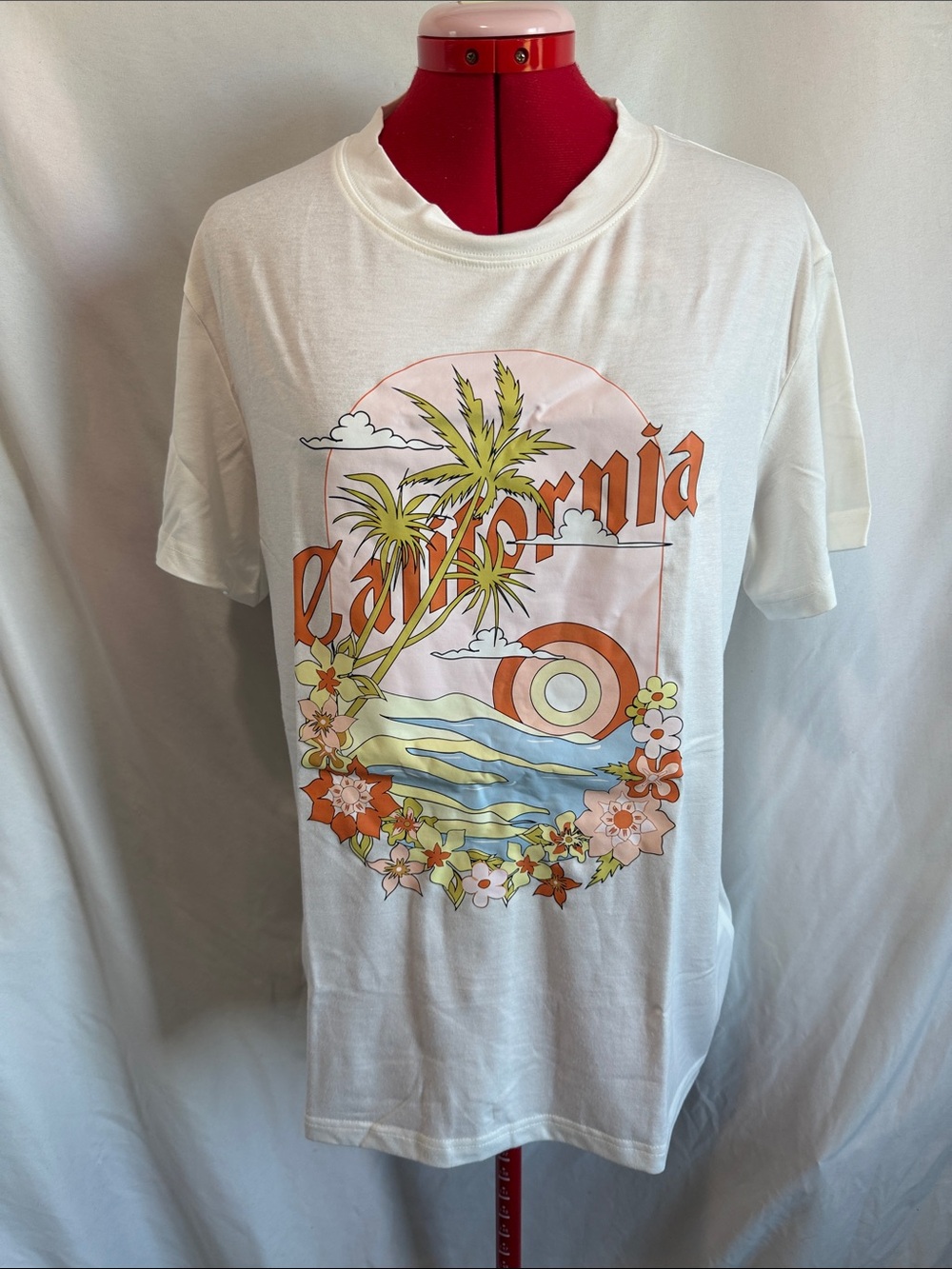 White California Graphic Tee with Retro Palm Print